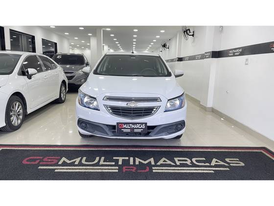 CHEVROLET ONIX 1.4 MPFI LT 8V FLEX 4P MANUAL